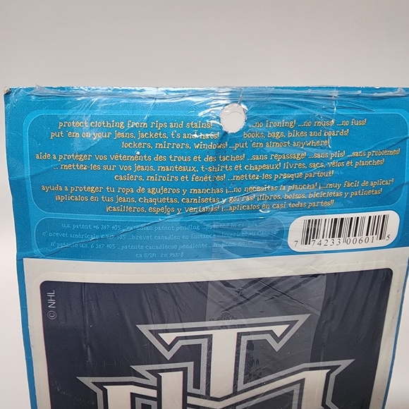 Toronto Maple Leafs Stick-On Fabric Patches (No Ironing) - Picture 4 of 4